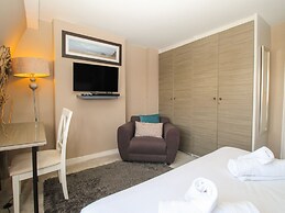 Harbourside House