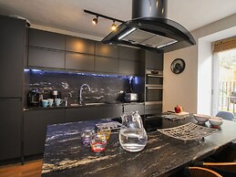 Harbourside House