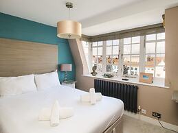 Harbourside House