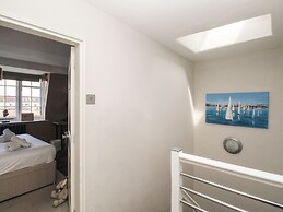 Harbourside House