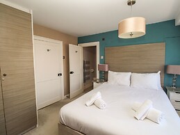 Harbourside House