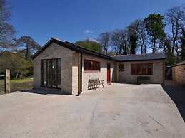 Follis Cottage