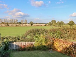 27 Whitegates