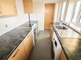 27 Whitegates