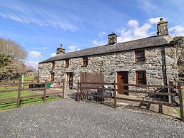 Cwm Yr Afon Mawr