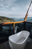 Gorilla Heights Lodge