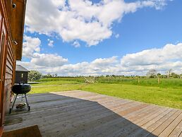 Oak Lodge