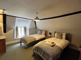 Ivy Cottage