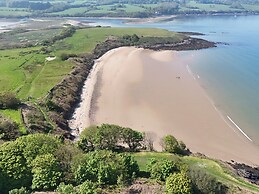 Lligwy Beach Cottage