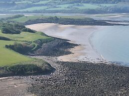Lligwy Beach Cottage