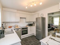 Maisy Cottage
