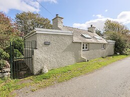 Ffrwd Cottage
