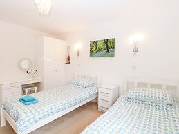 Lowbrook Cottage