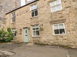 Ardeevin Cottage