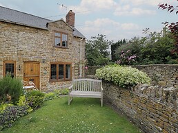 Horseshoe Cottage
