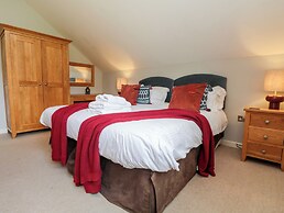 Lodge Sixty Six