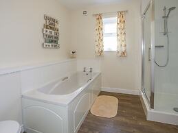 Glanrhyd Isaf
