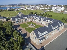 Tyn Towyn - Ty Glas Golau