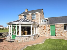 Tyn Towyn - The Stables