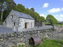 Tyn Llwyn Cornel