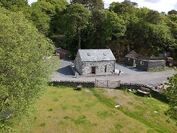 Tyn Llwyn Cornel