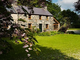 Tyddyn Morthwyl