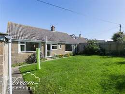 Hillview Bungalow