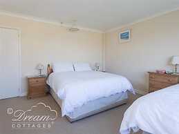 Hillview Bungalow
