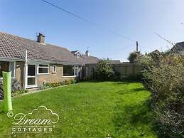 Hillview Bungalow