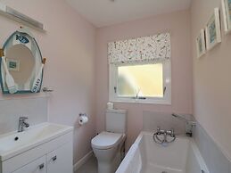 Woodlands Cottage