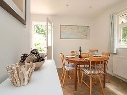 Woodlands Cottage