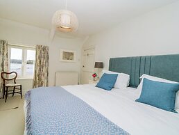 Clamoak Cottage