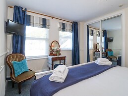 Sea View Apartment