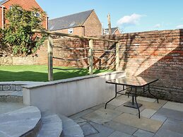 Badbury Lodge