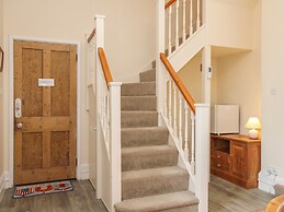 Badbury Lodge