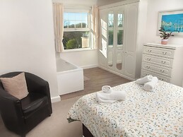 Weymouth Bay Apartment C