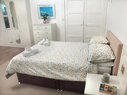 Weymouth Bay Apartment C
