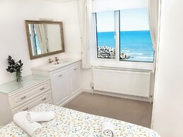 Weymouth Bay Apartment C