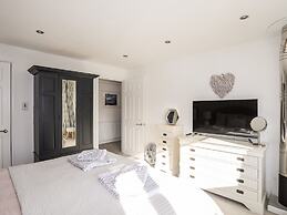 Ty Mawr