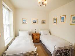 Alpen Rose Cottage