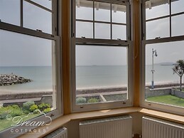 Beach View Apartment 2