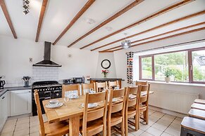 Stiniog Lodge