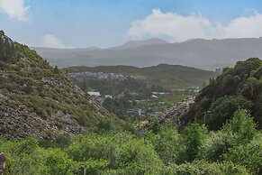 Stiniog Lodge