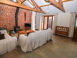 Honey Buzzard Barn