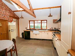 Honey Buzzard Barn