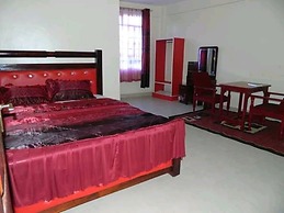 JMB Highway Motel