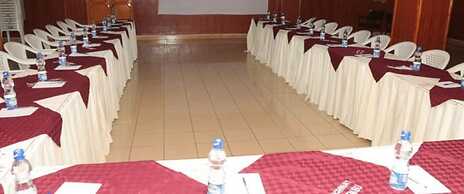 Maina Highway Hotel