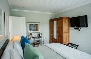 Vineyard Views Country House