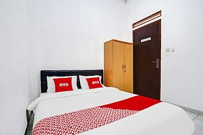 Hotel O Srimahi Residence