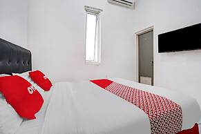 Hotel O Srimahi Residence